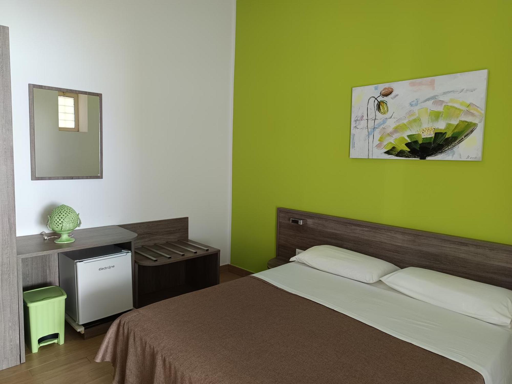 La Giara Resort 토레 산 지오반니 우겐토 외부 사진