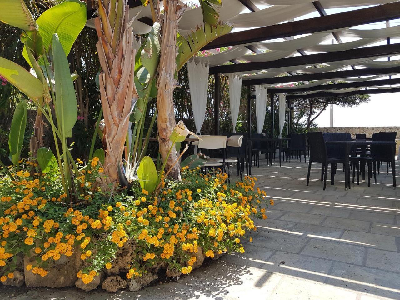 La Giara Resort 토레 산 지오반니 우겐토 외부 사진